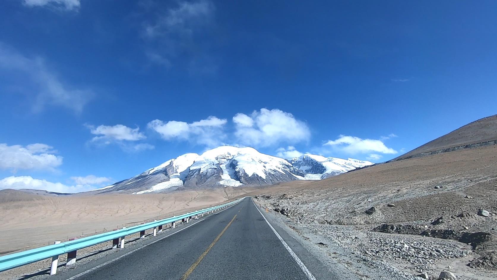 報團去那拉提旅游_報團去那拉提旅游可以嗎