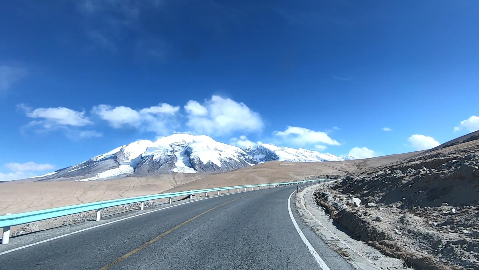 在新疆旅游報團_在新疆旅游報團怎么報名