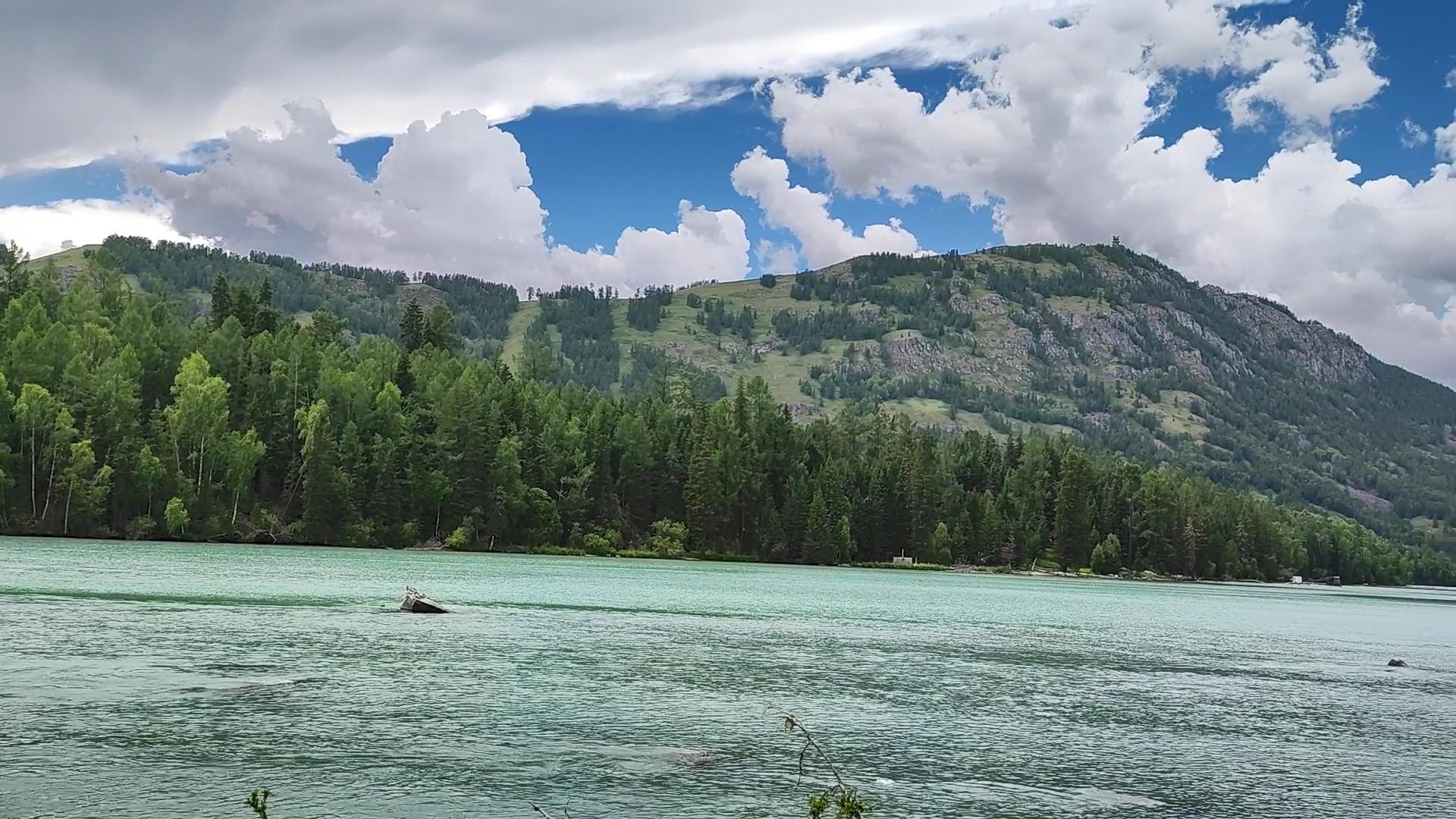 去賽里木湖旅游隨團報價_賽里木湖旅行