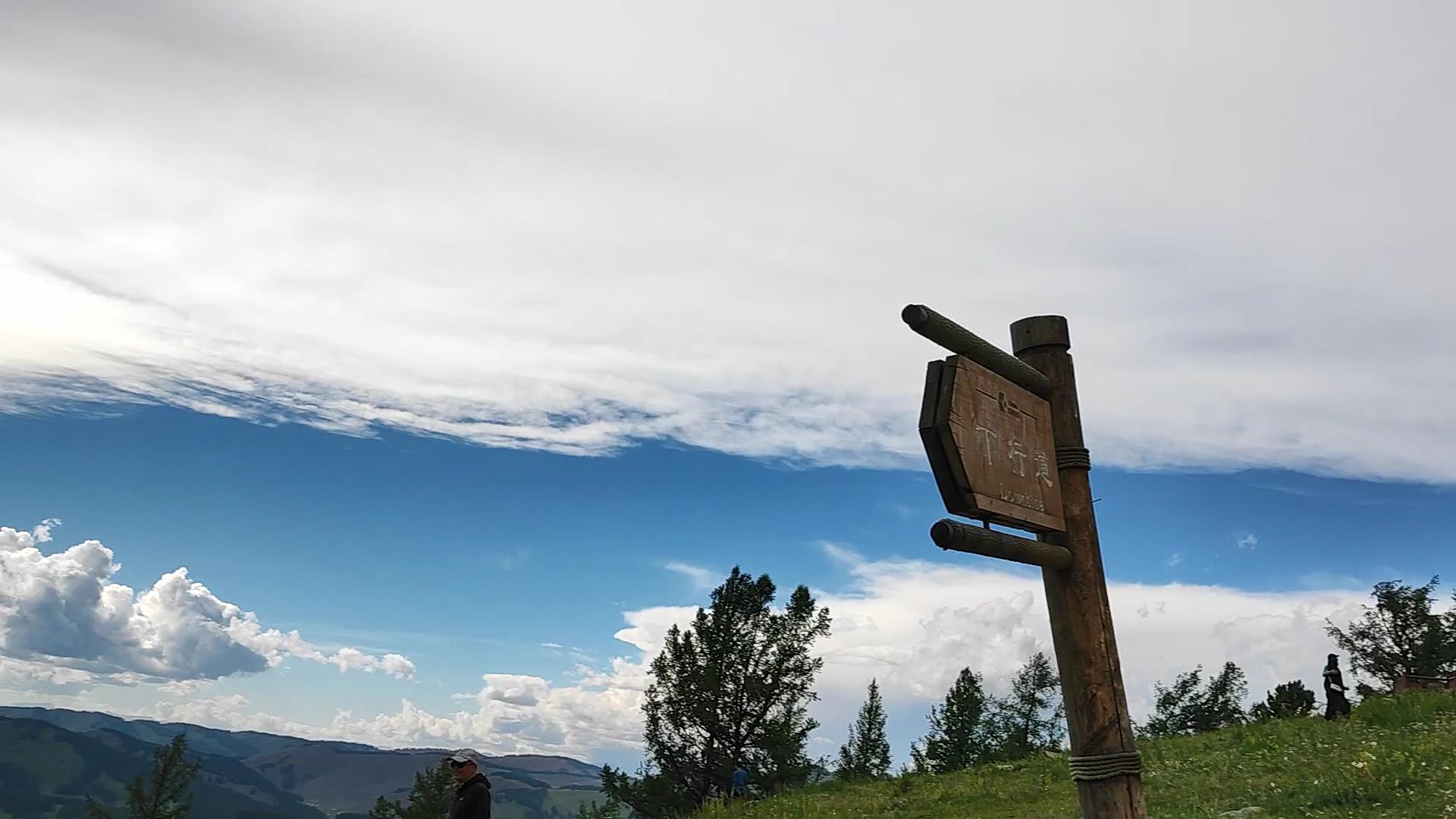 十月份新疆北疆旅游價格_新疆10月旅游