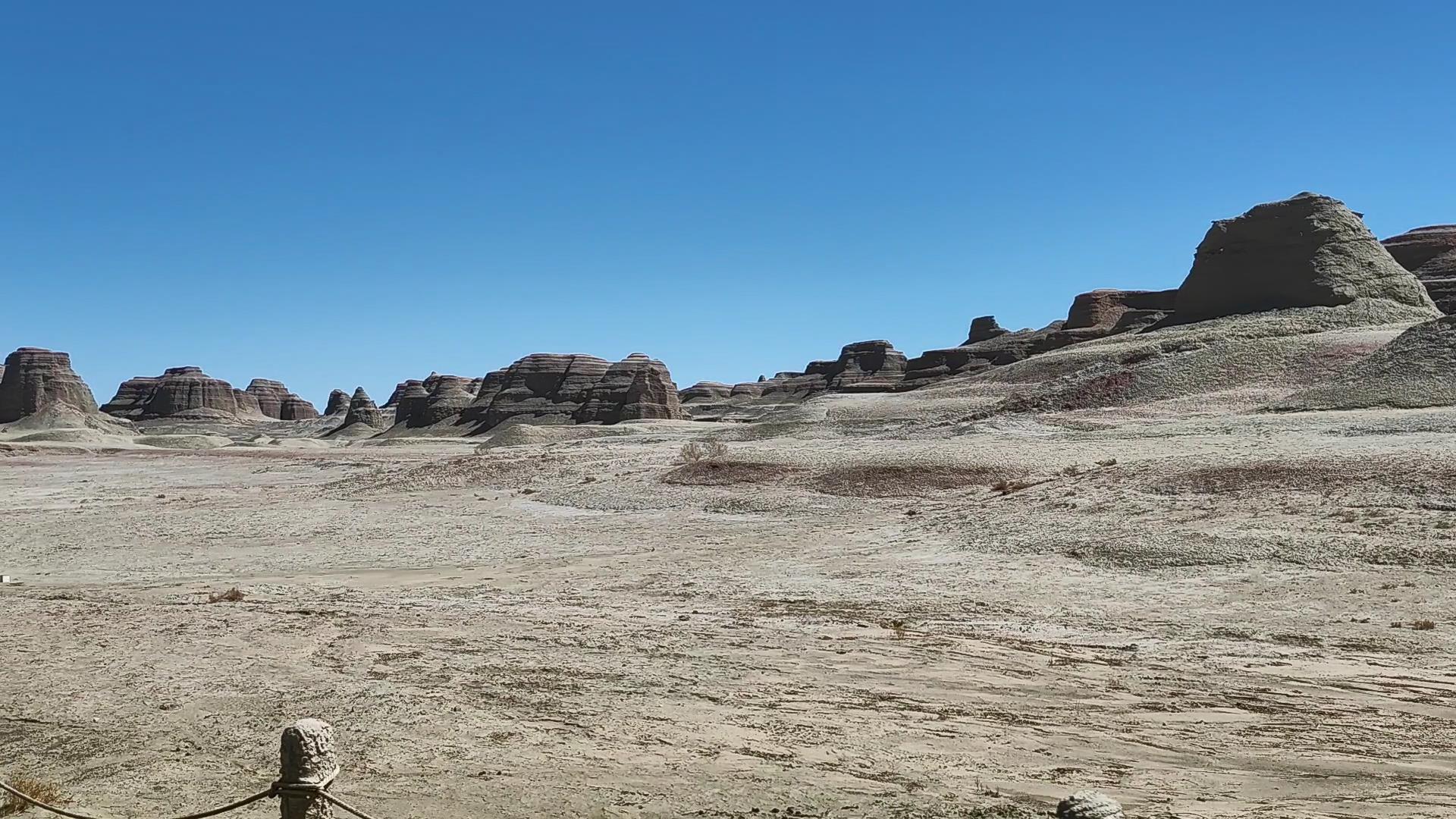 秋季新疆北疆游多少錢_新疆北部旅游要多少錢