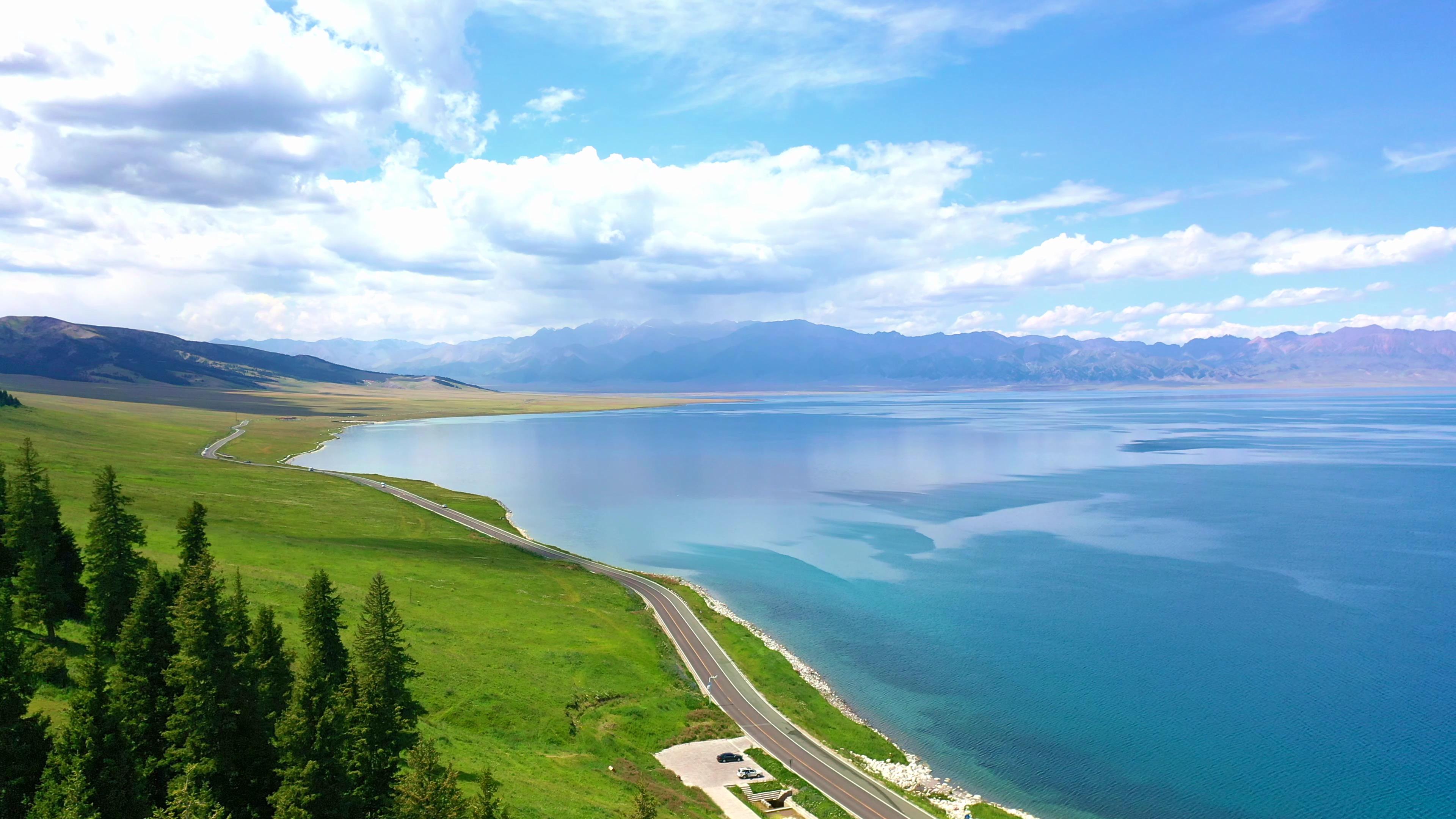 組團到賽里木湖旅游費用_自駕去賽里木湖