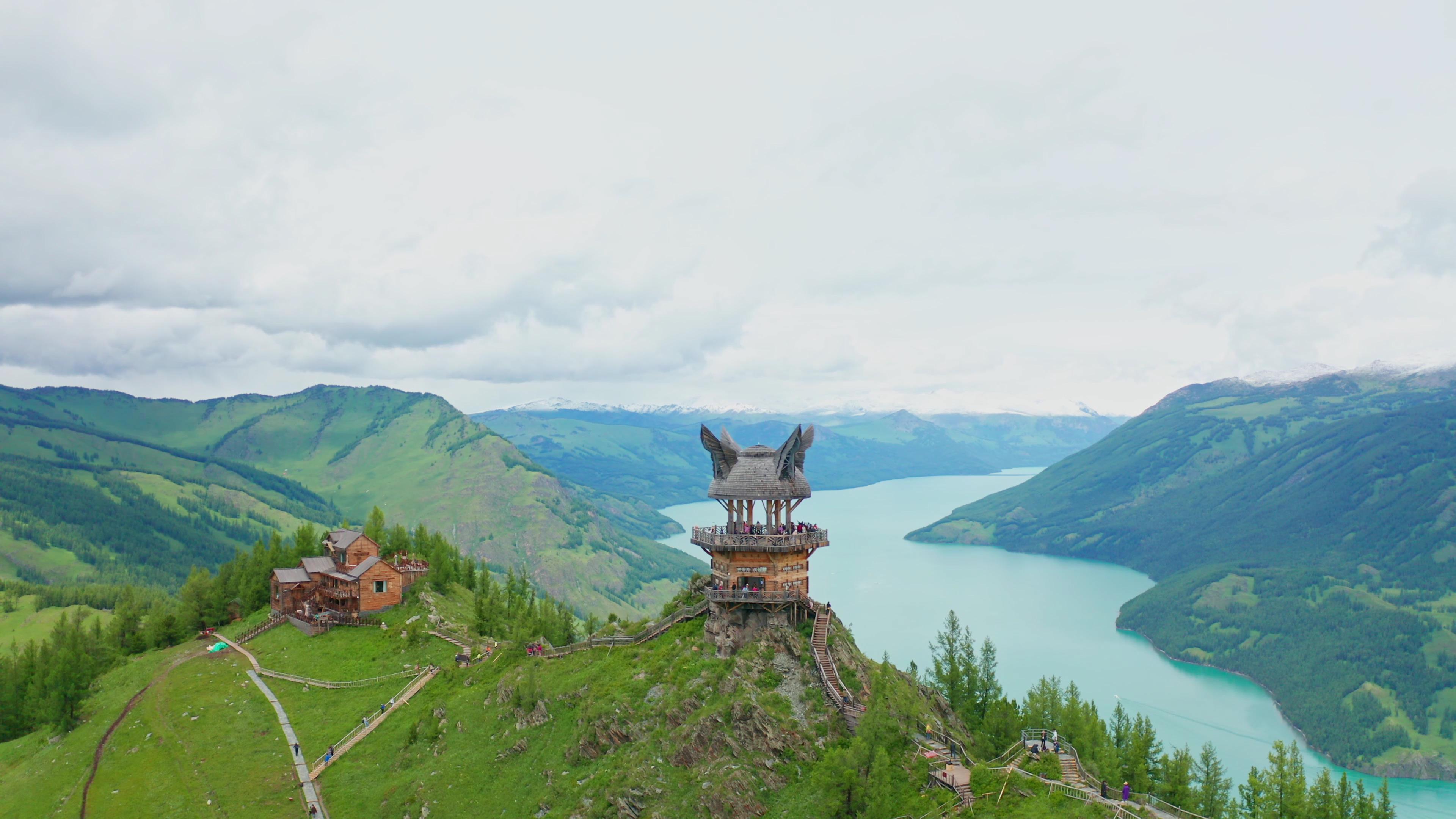 組團伊犁旅游價格_伊犁旅游團報價