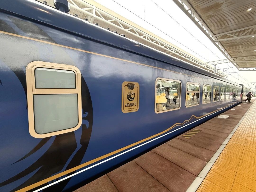 成都號旅遊列車新疆價格_價格 多少錢 推薦 配圖5