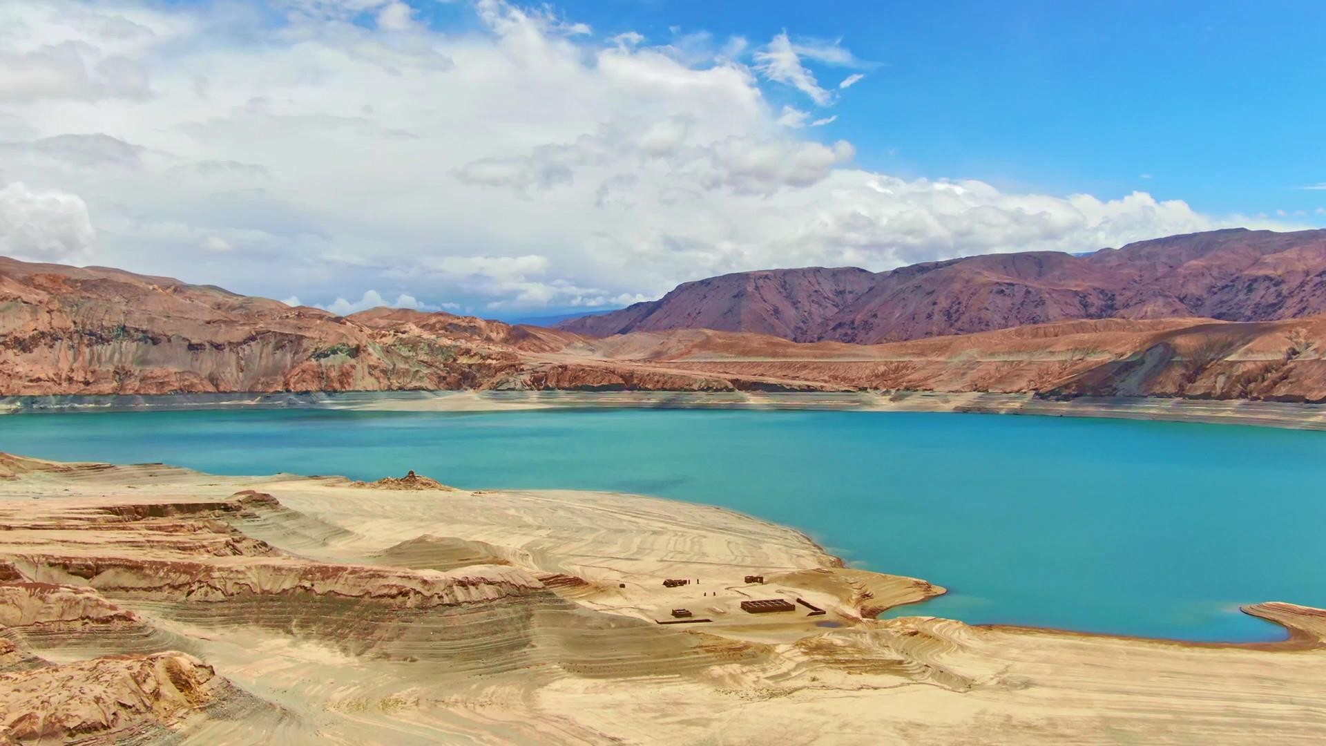 How much does it cost per day for a custom car rental in Kashgar Pamir Plateau - Part 3 Image 3