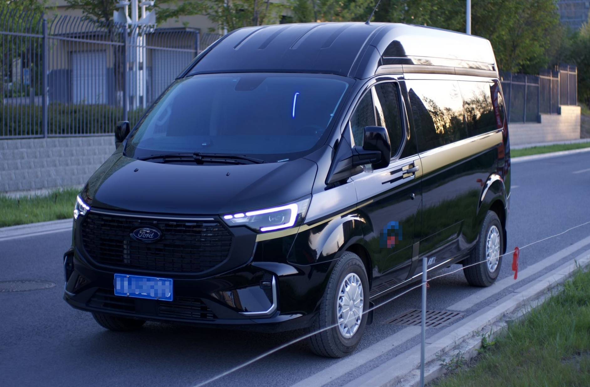 新疆正規營運定製用車 公司 配圖2