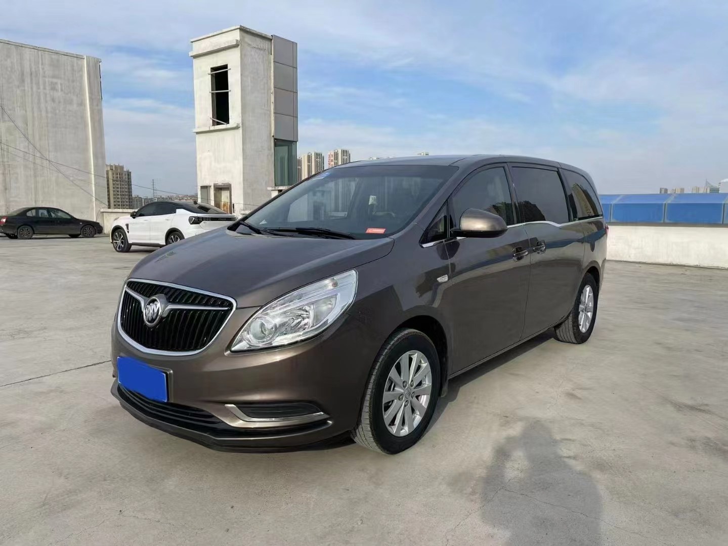 喀什定製用車遊哪個平臺好?7座商務車vs越野車對比,看完秒懂怎麼選_推薦線路多少錢費用價格 配圖3