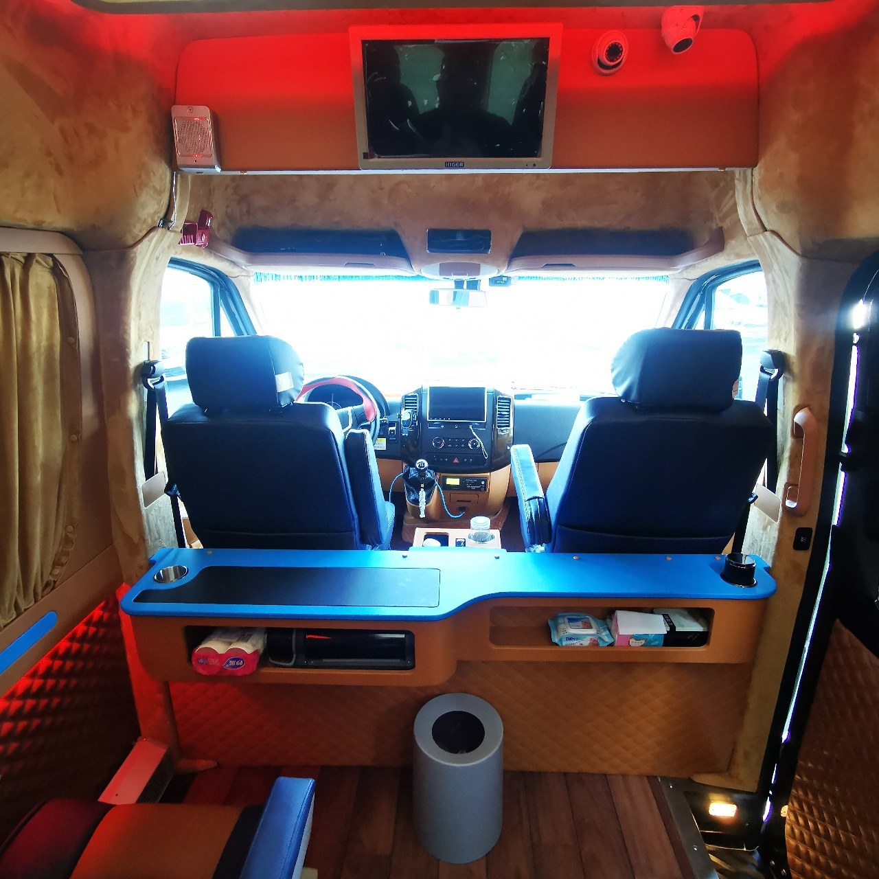 伊犁四日遊2人定製用車哪家好?5家車隊對比+費用明細_推薦線路多少錢費用價格 配圖5