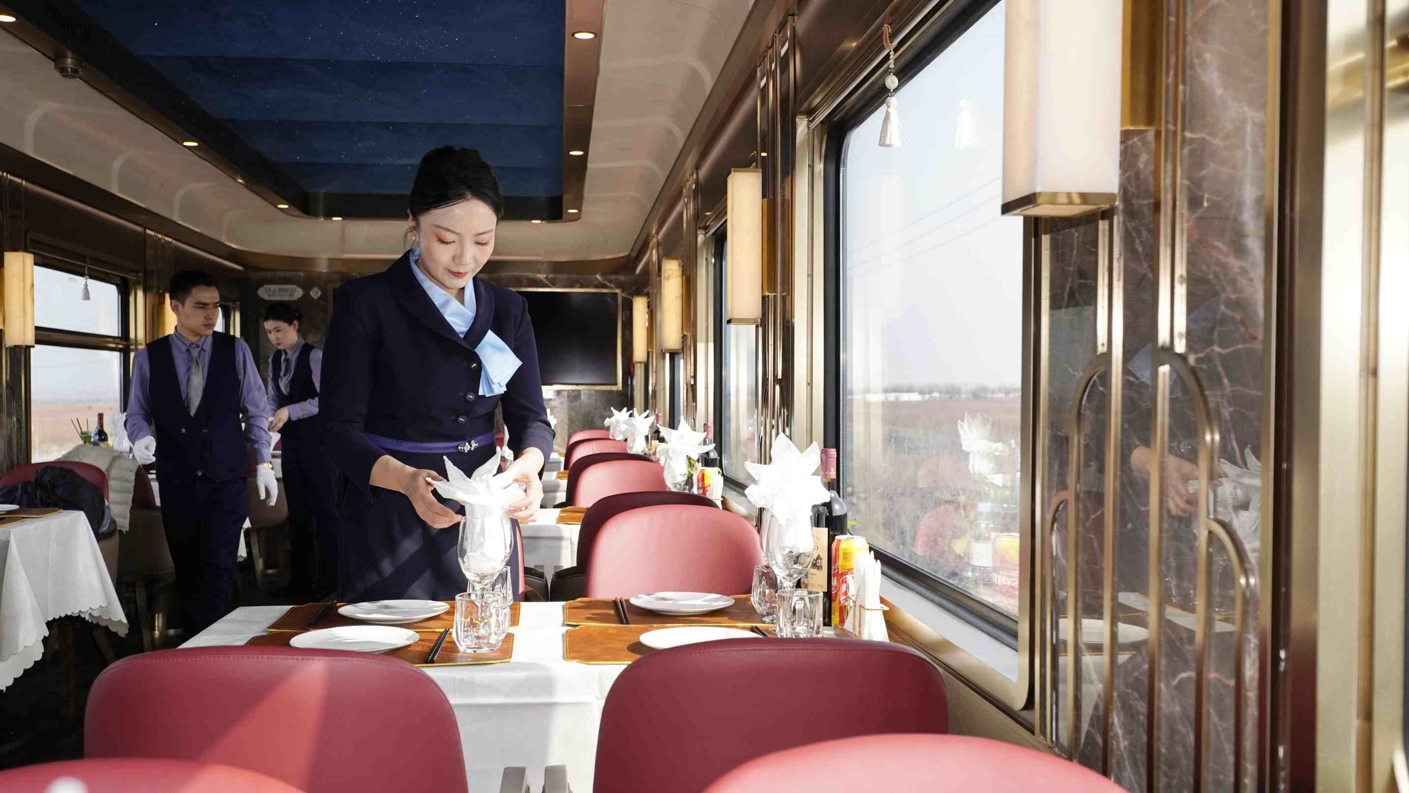 新東方快車雪蓮號沿途景點全覽：北疆南疆全景旅遊線路推薦 配圖5