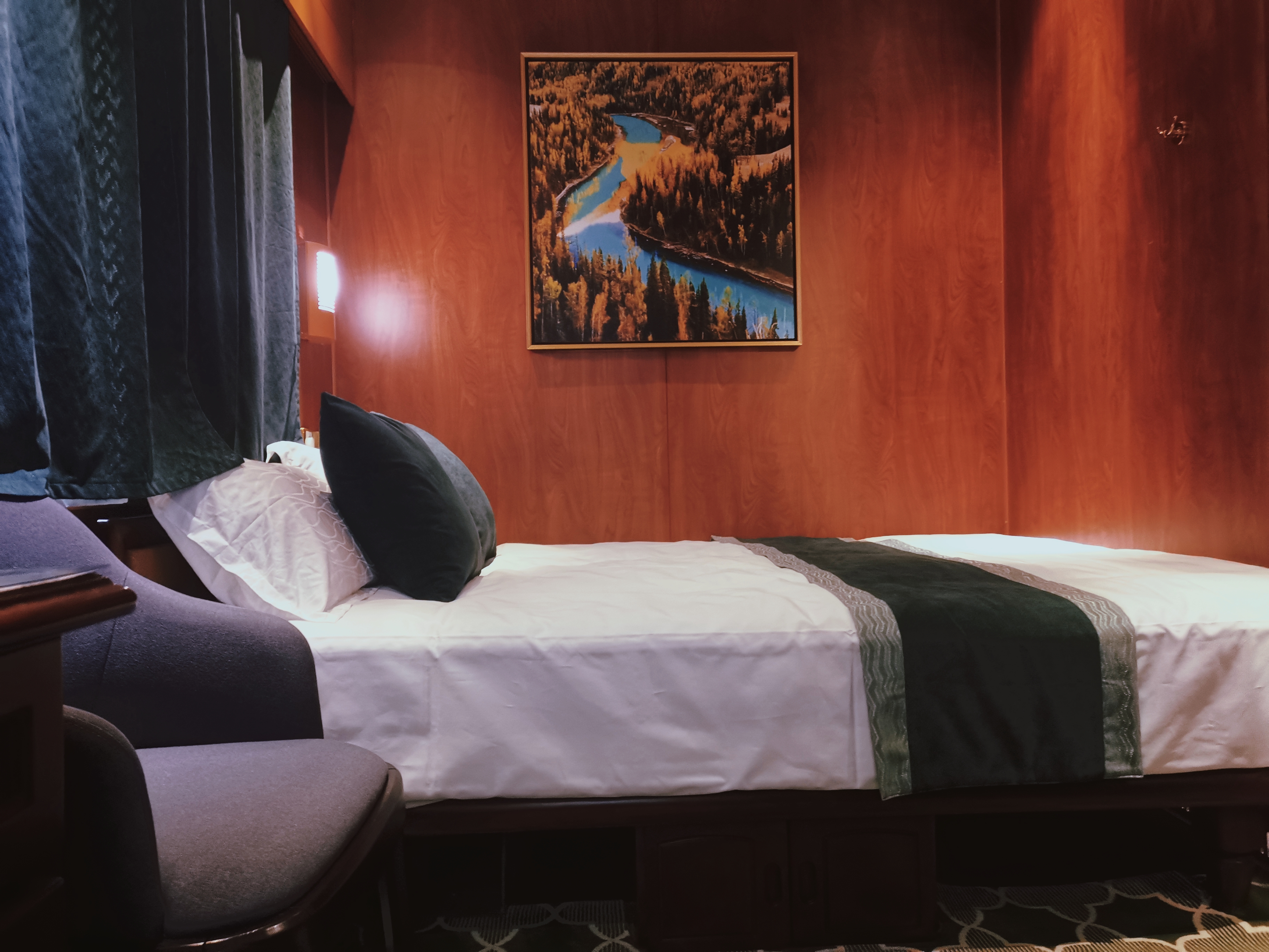 New Oriental Express 15-Day Xinjiang Tour Prices, Official Website Booking Price List